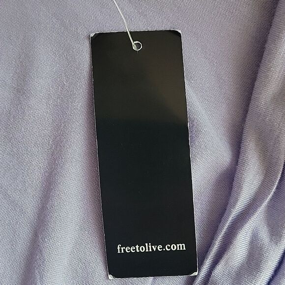 Free To Live NWT Lavender Drape Neck Women's Top Size L - Picture 8 of 10